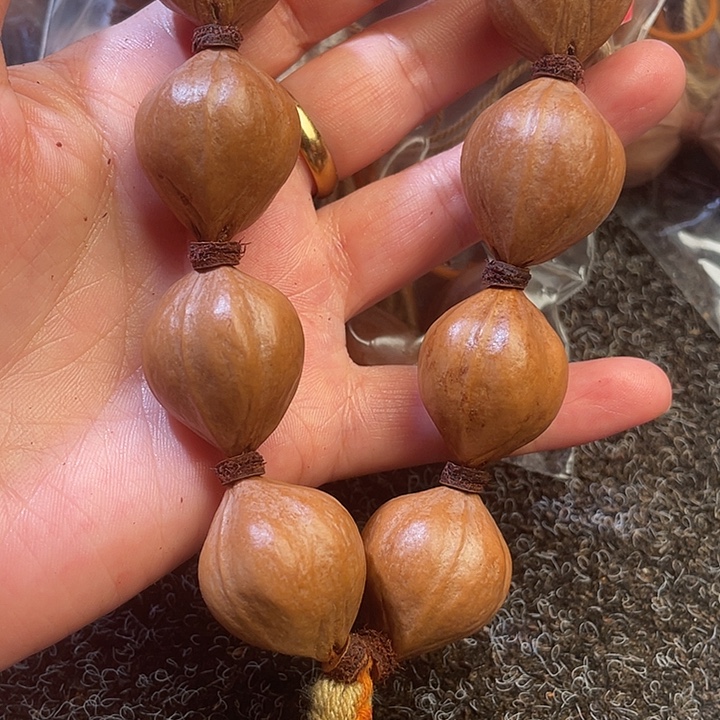 橄榄核吊坠2.3✖️2.8