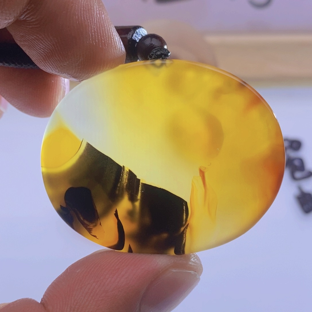 玛瑙/玉髓颈饰未镶嵌