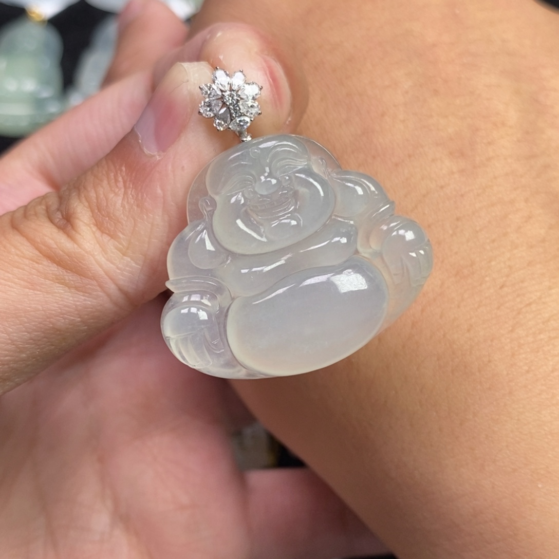 翡翠18K金镶嵌颈饰佛公