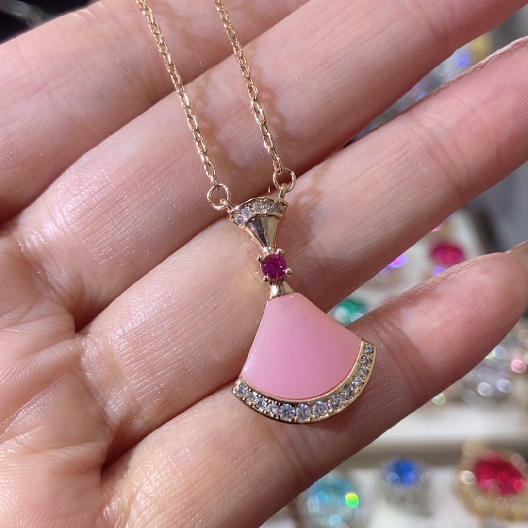 66锆石（处理）项链