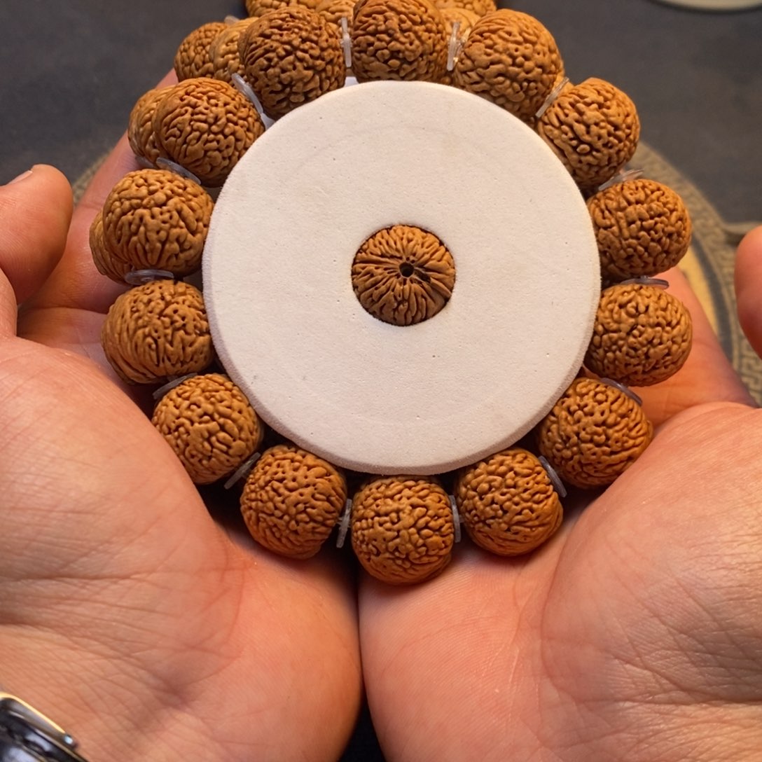 桃核吊坠龙鳞凤尾18毕业串