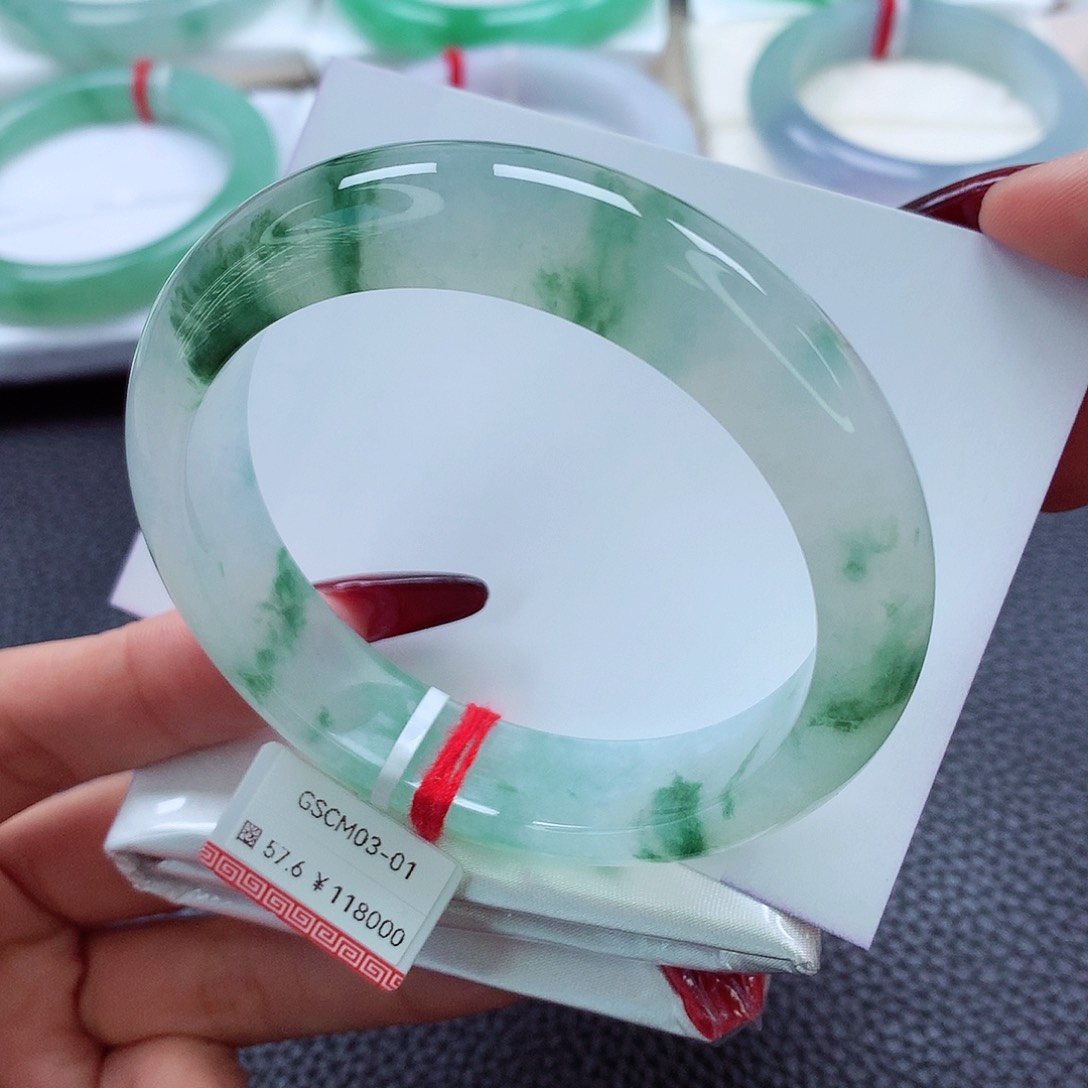 翡翠手镯未镶嵌57.58.59冰透绿飘花14宽版 超显贵