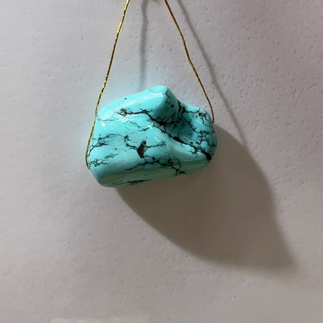 绿松石未镶嵌挂件