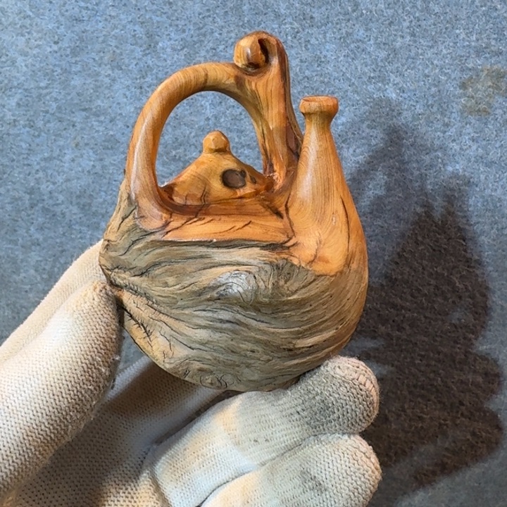 崖柏摆件手把件等