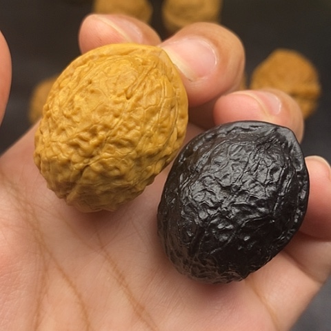 文玩核桃把件36尺蟒纹龙蛋