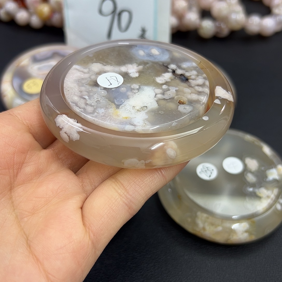 玛瑙/玉髓手镯未镶嵌小*