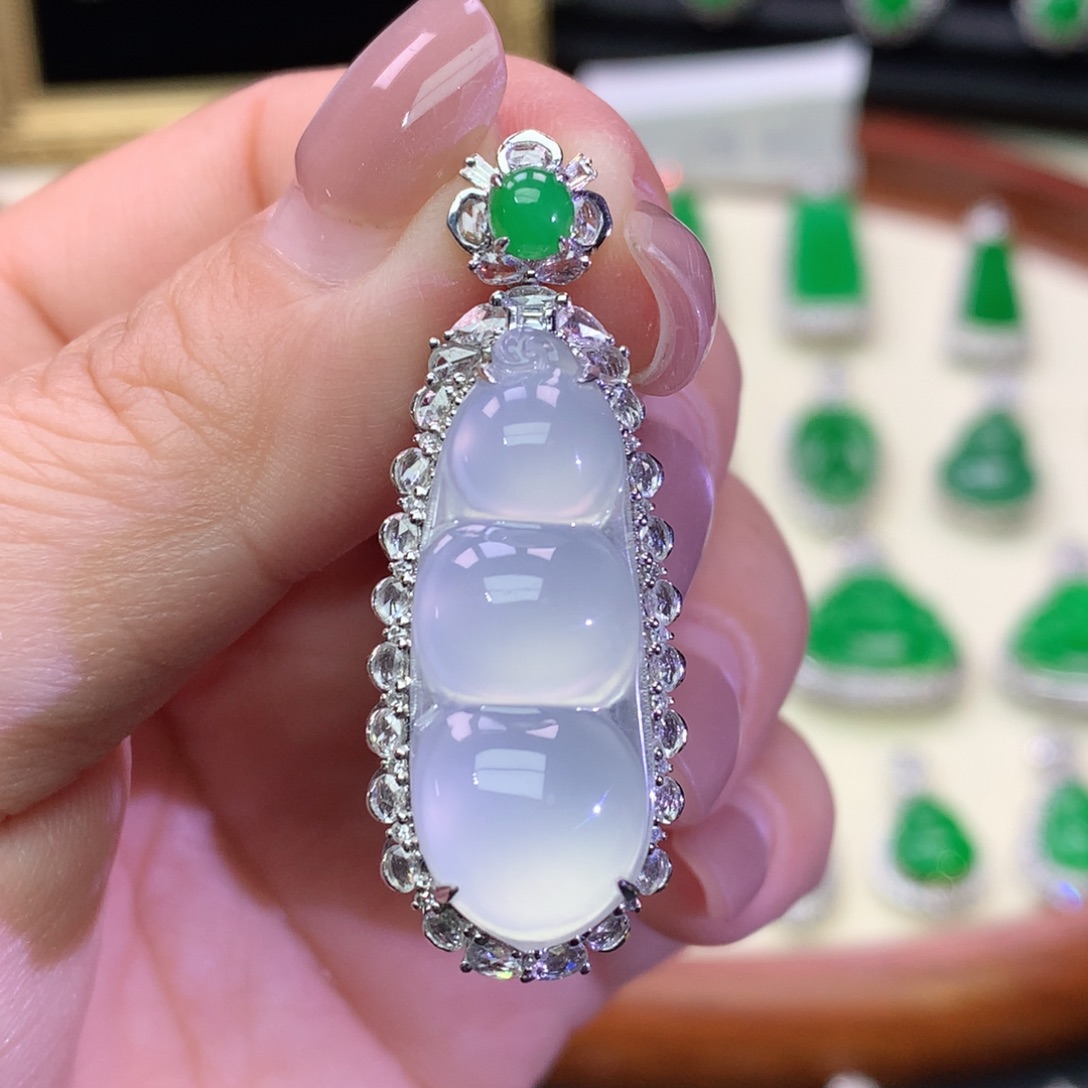 翡翠18K金镶嵌吊坠(不含链)