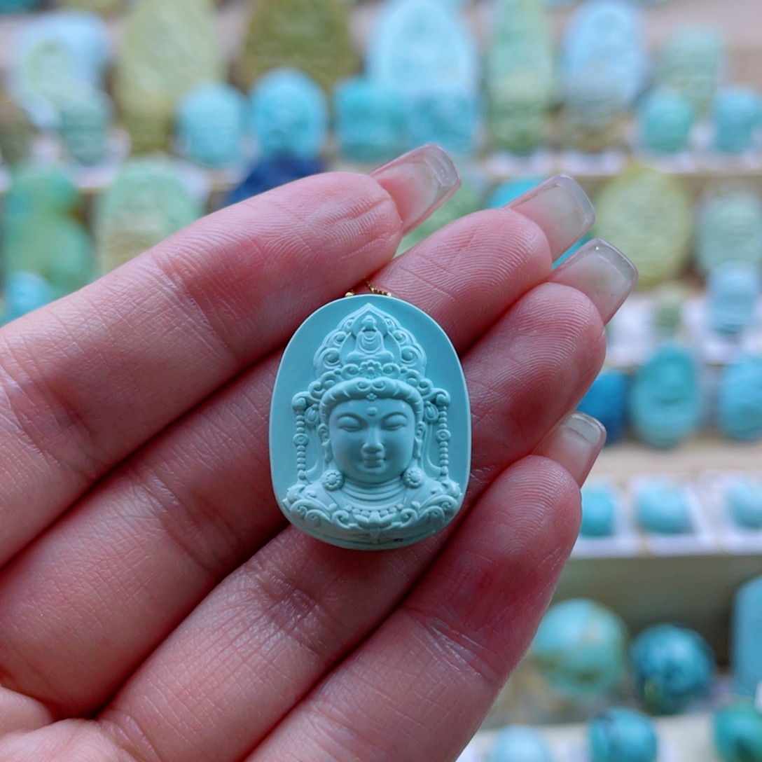 绿松石未镶嵌珠宝奇石