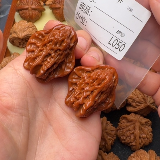 超***便把件桃核富贵吉祥鸟
