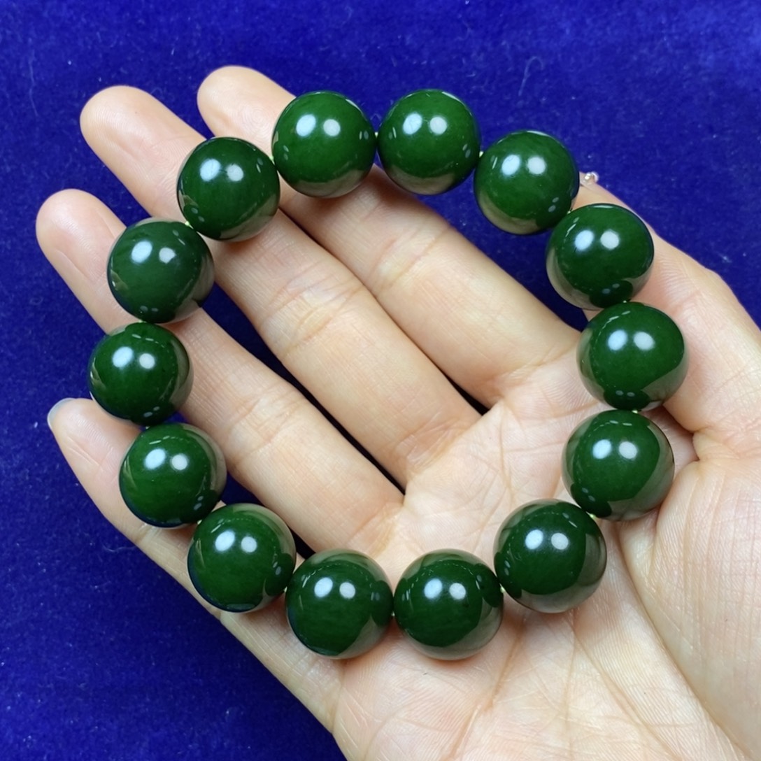 宝***帅和田玉未镶嵌手串