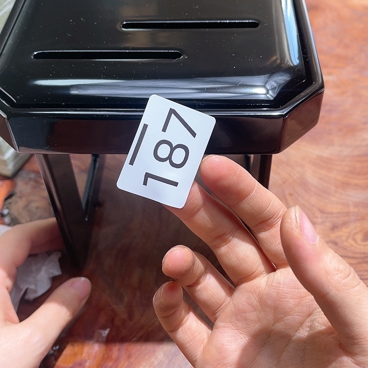 瓷片大美玲好物分享优选推荐分享