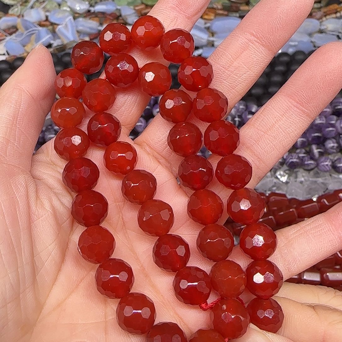 玛瑙/玉髓合金珠宝半成品红玛瑙切面10mm一条