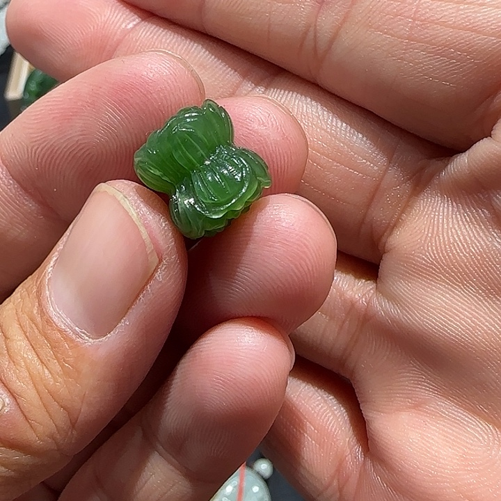 和田玉（碧玉）未镶嵌颈饰