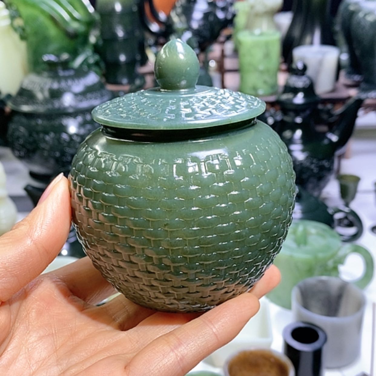 【闪购商品】和田玉摆件未镶嵌茶叶罐