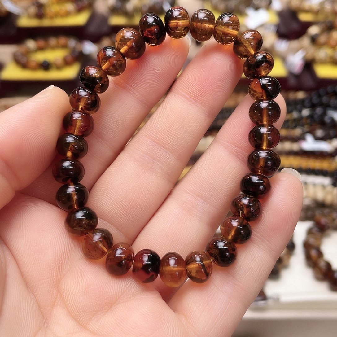 琥珀裸石未镶嵌八