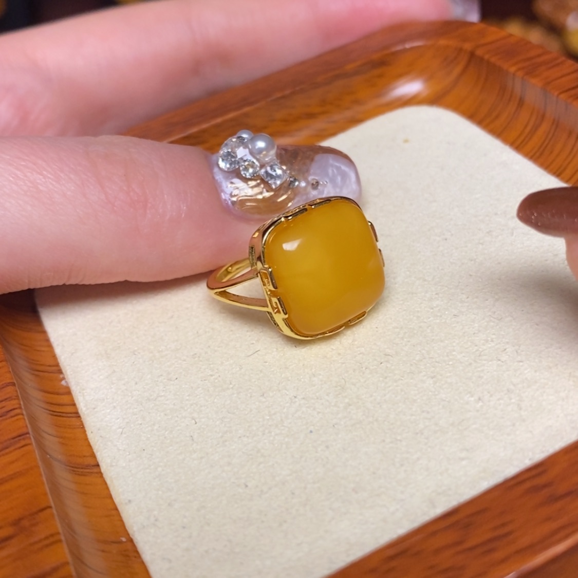 【闪购商品】蜜蜡戒指银S925镀金镶嵌戒指