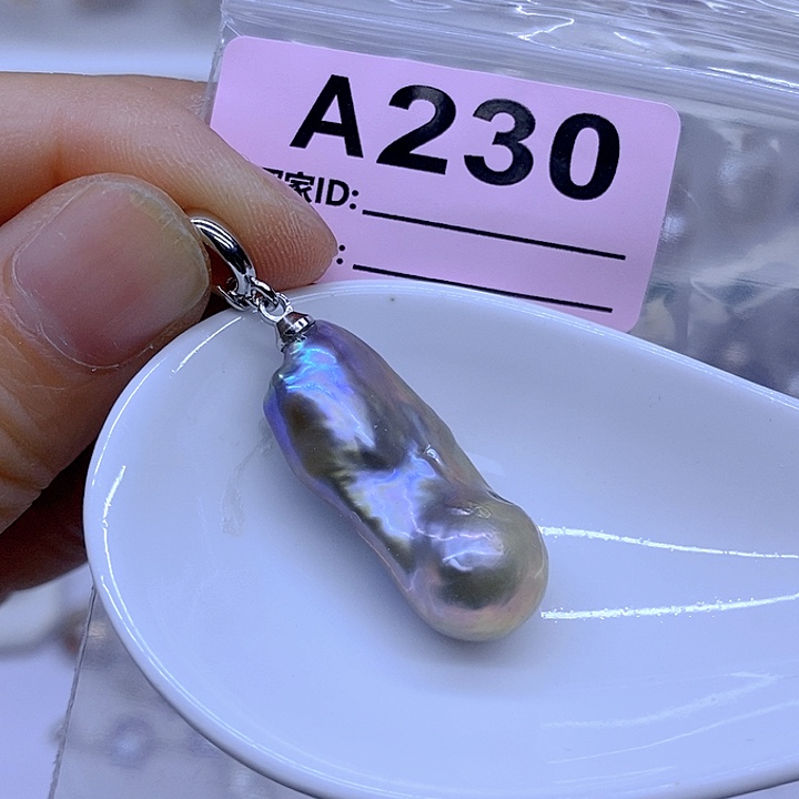 颈饰未镶嵌淡水珍珠