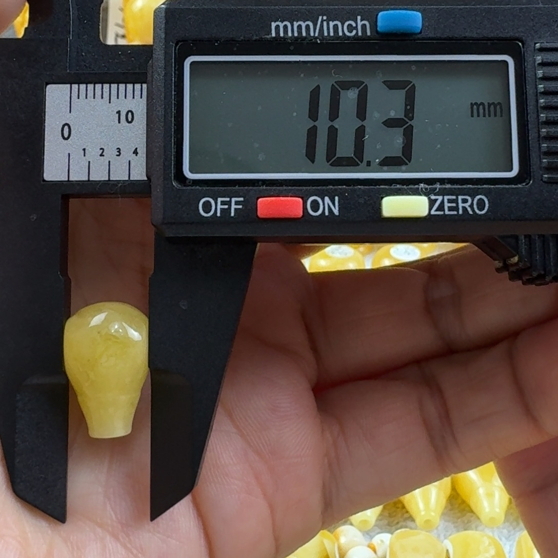 蜜蜡未镶嵌裸石19杂