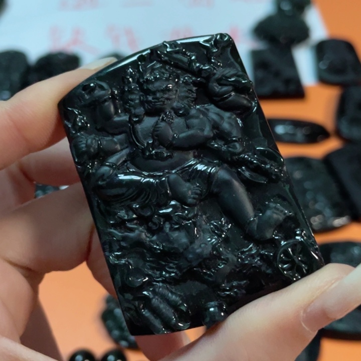 翡翠颈饰未镶嵌l**友