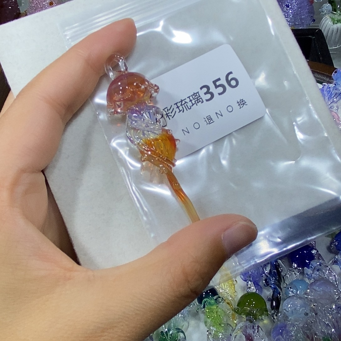 雨***霄玻璃颈饰356水母一个