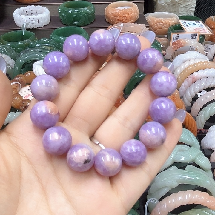 未镶嵌手镯石英质玉