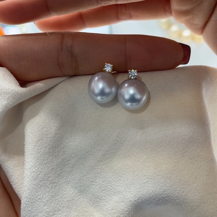海水珍珠耳饰18K金镶嵌