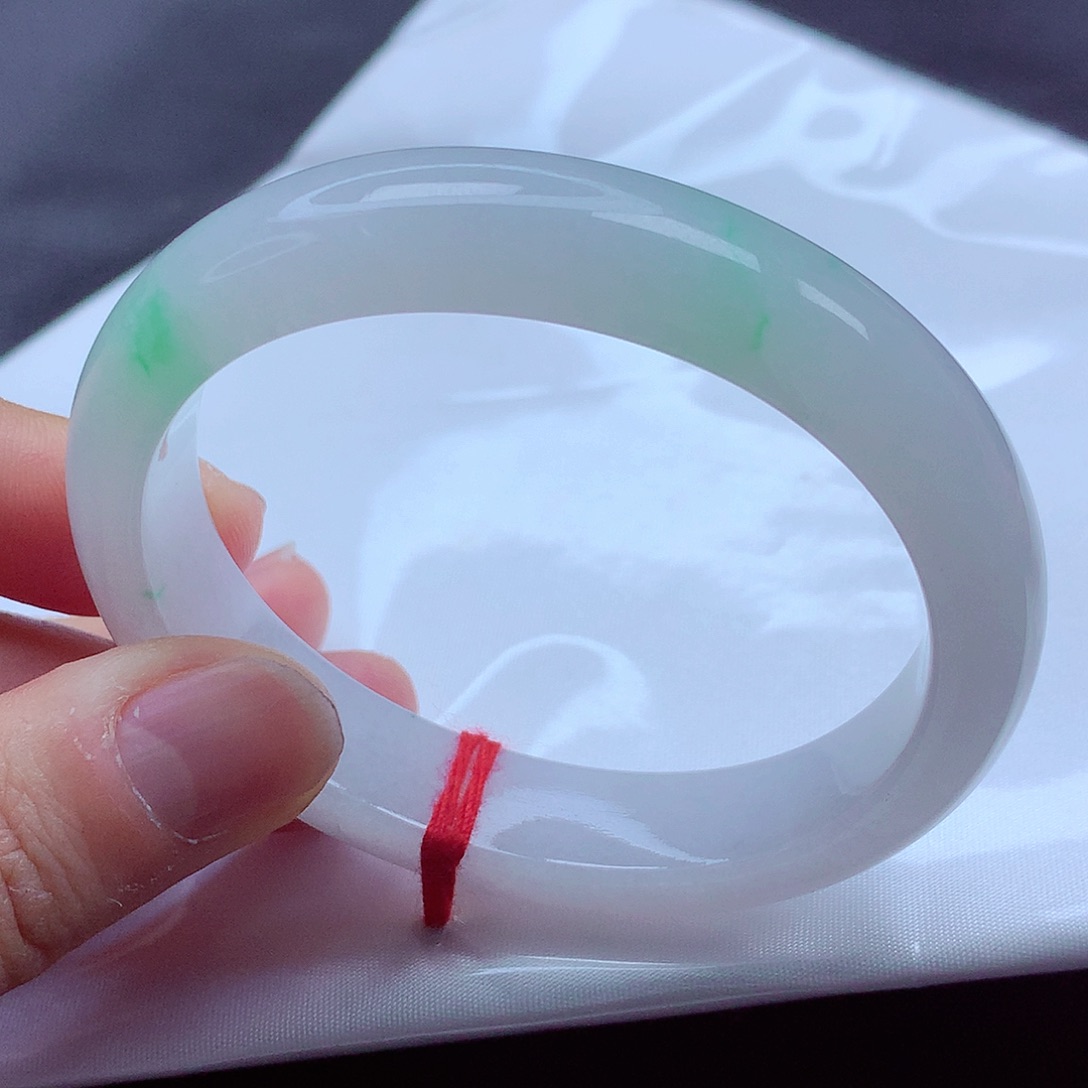 翡翠手镯未镶嵌55贵妃