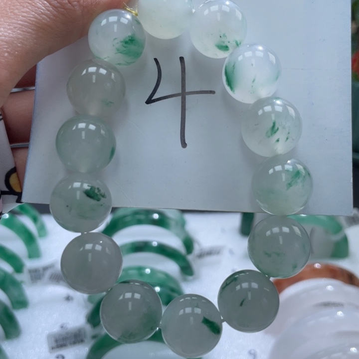 石英质玉手串未镶嵌