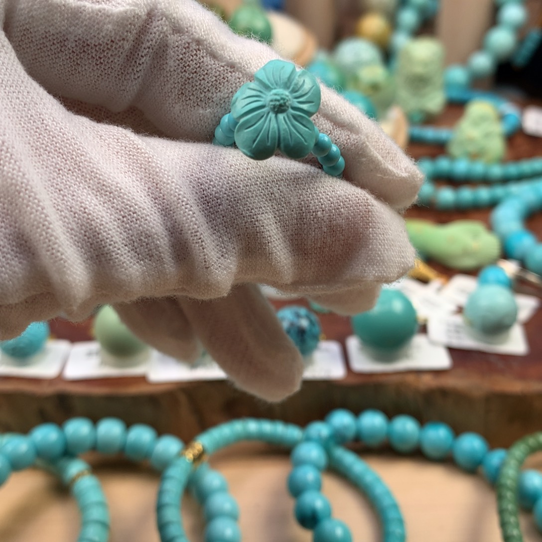 绿松石未镶嵌珠宝奇石