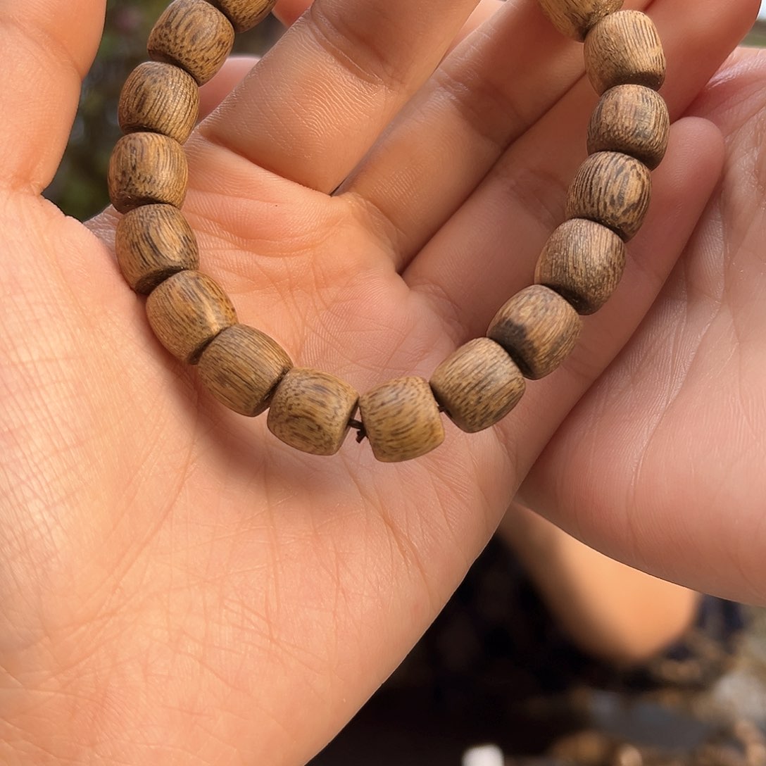 沉香手串金沙叶卡10，多样性发货一条