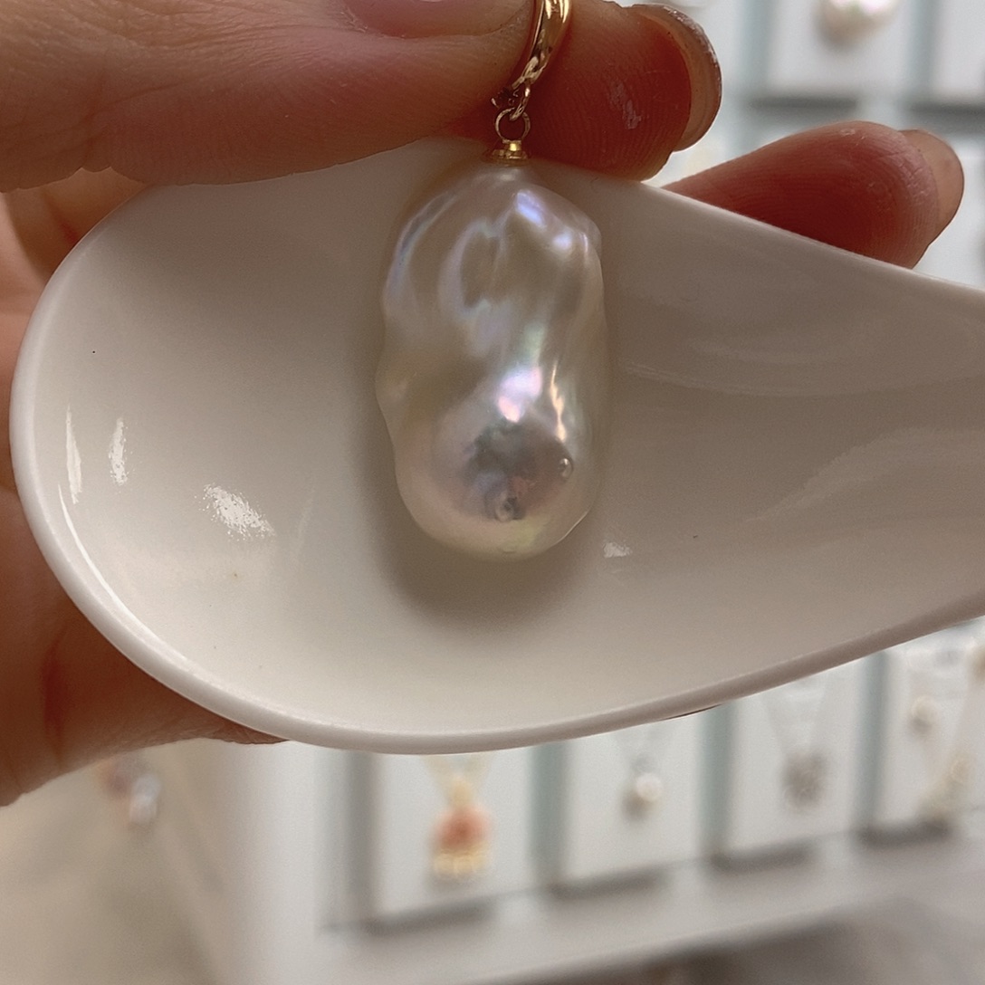 淡水珍珠颈饰合金