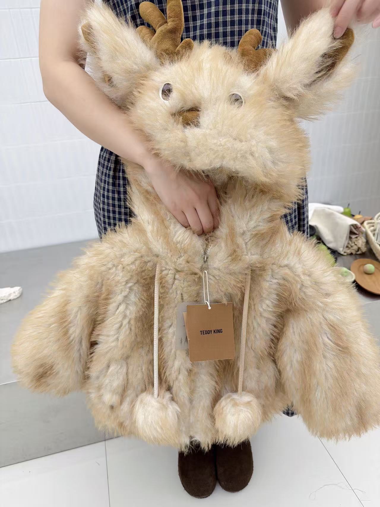 25冬 TXB241108中小童 新版设计可爱连帽小鹿毛毛外套