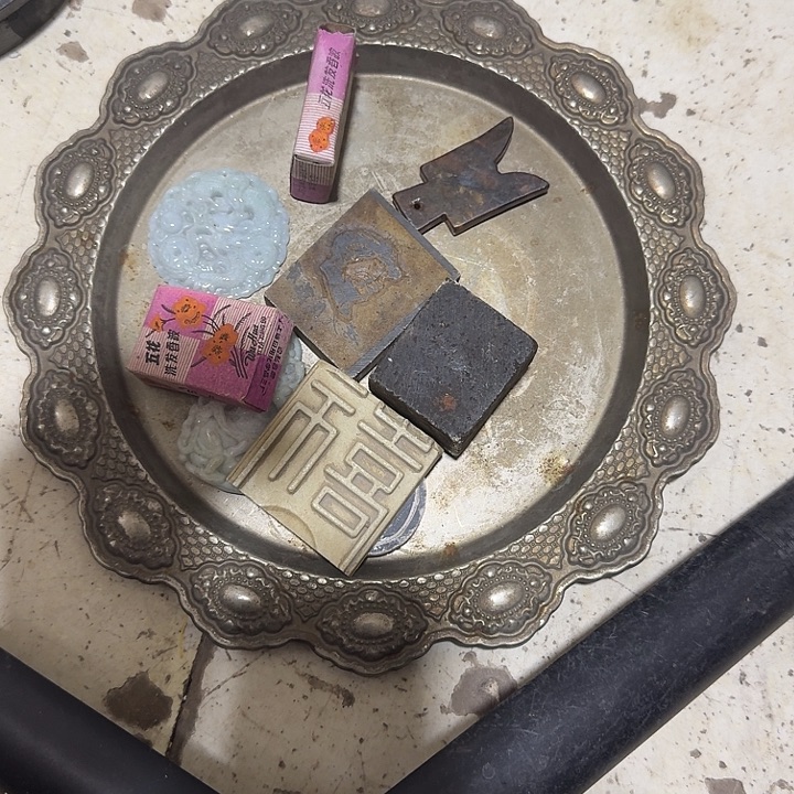 寒***往摆件陶攀登高峰艺术摆件