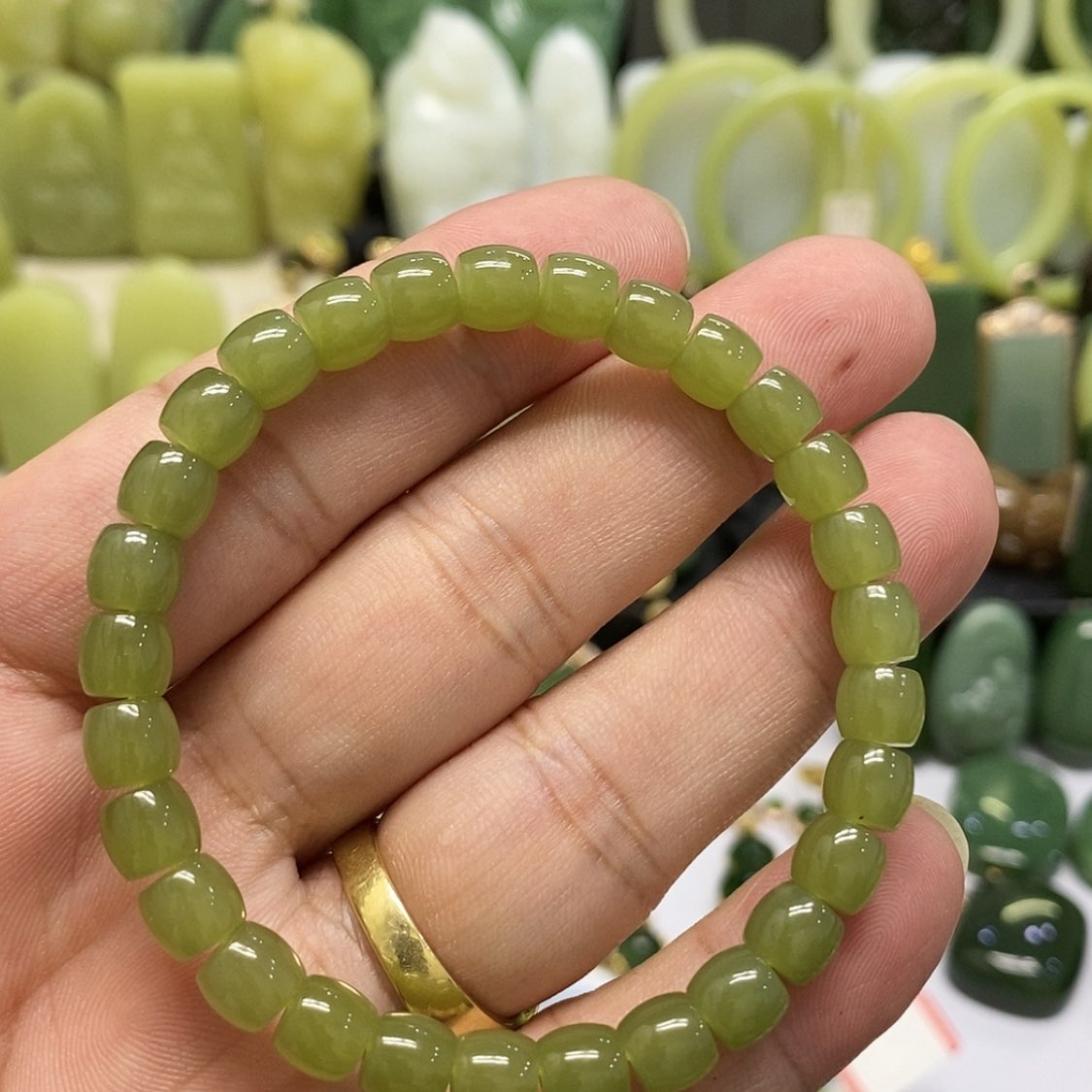 【闪购商品】颈饰未镶嵌和田玉