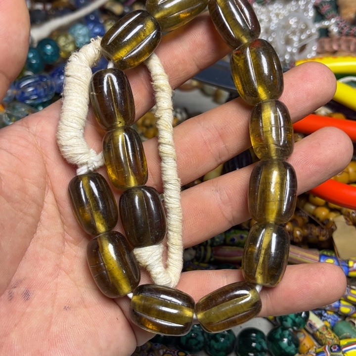 手工艺品琉璃3277。福利100克