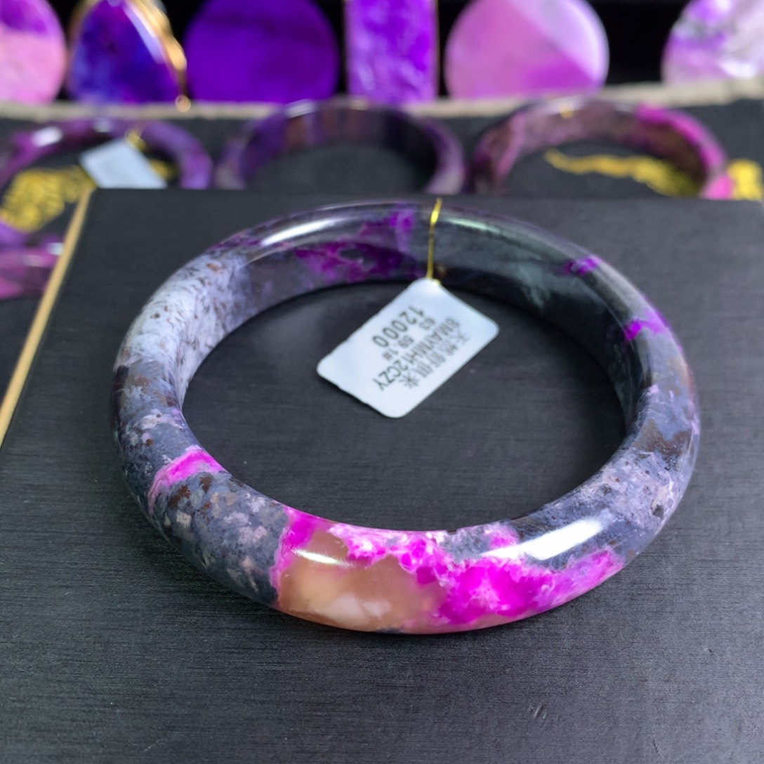 苏纪石（舒俱来）未镶嵌泥地桃红手镯59+