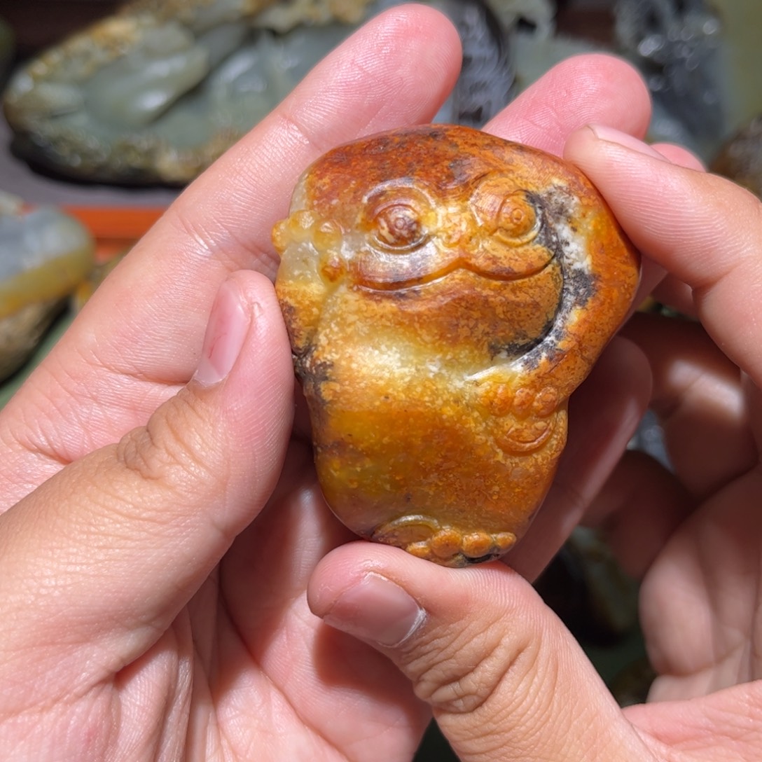 姜***画和田玉未镶嵌挂件