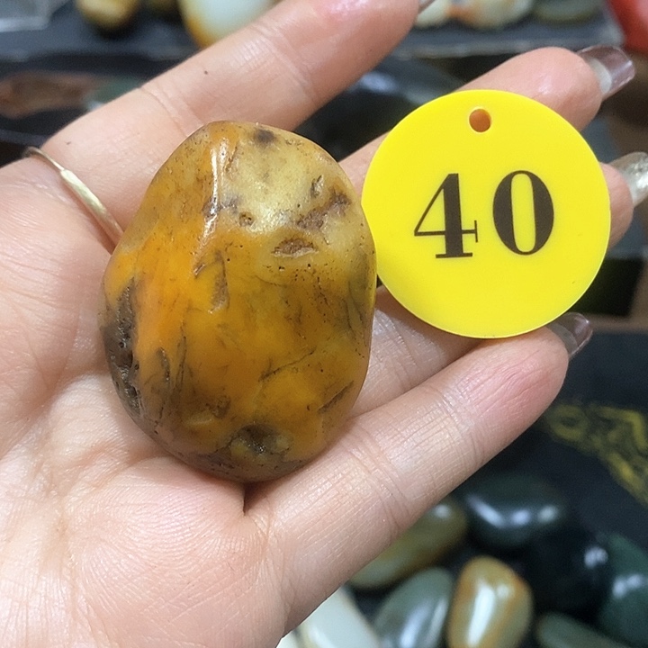 未镶嵌和田玉（糖玉）挂件