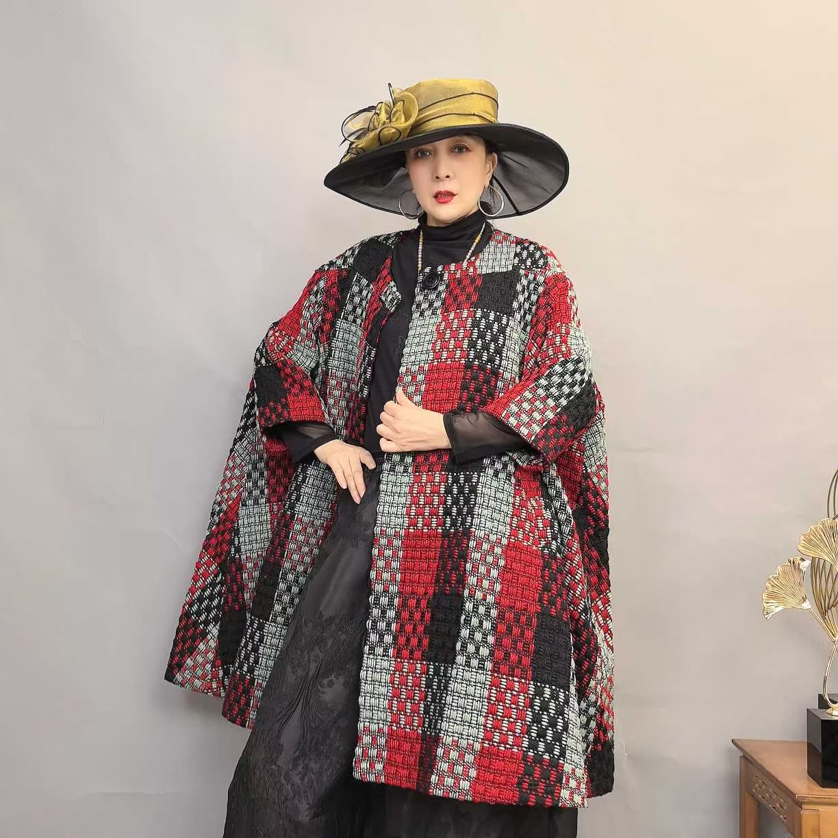 70696格纹秋冬2025新款国风时尚中长款厚款外套