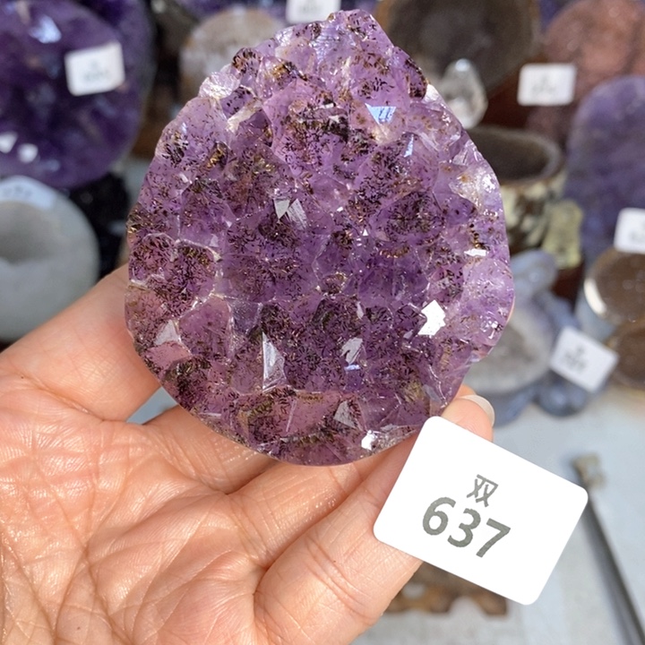 未镶嵌水晶大型摆件（非配饰）