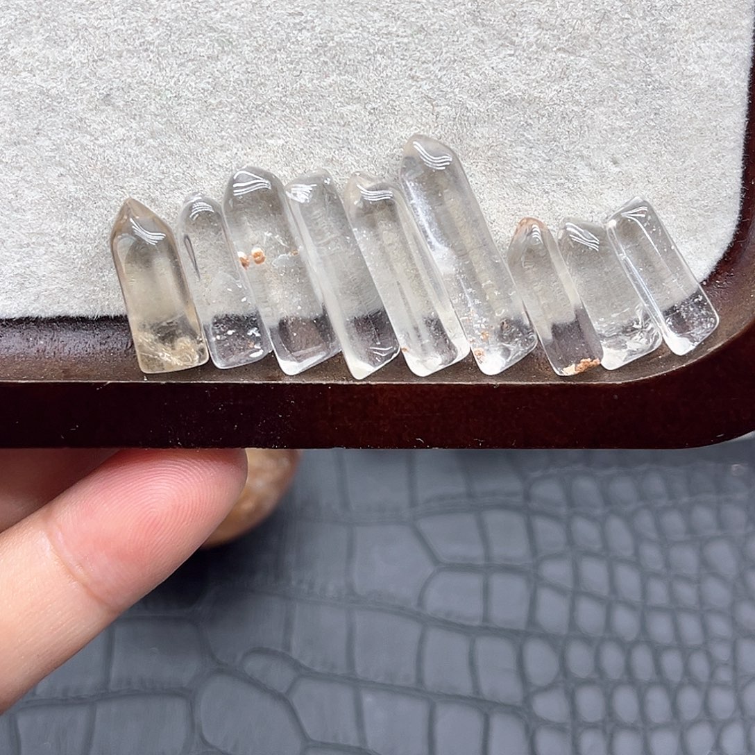 未镶嵌珠宝半成品水晶8 白幽灵小山柱子