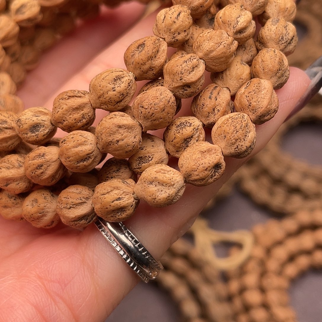 周***轩柏香籽/百香籽把件