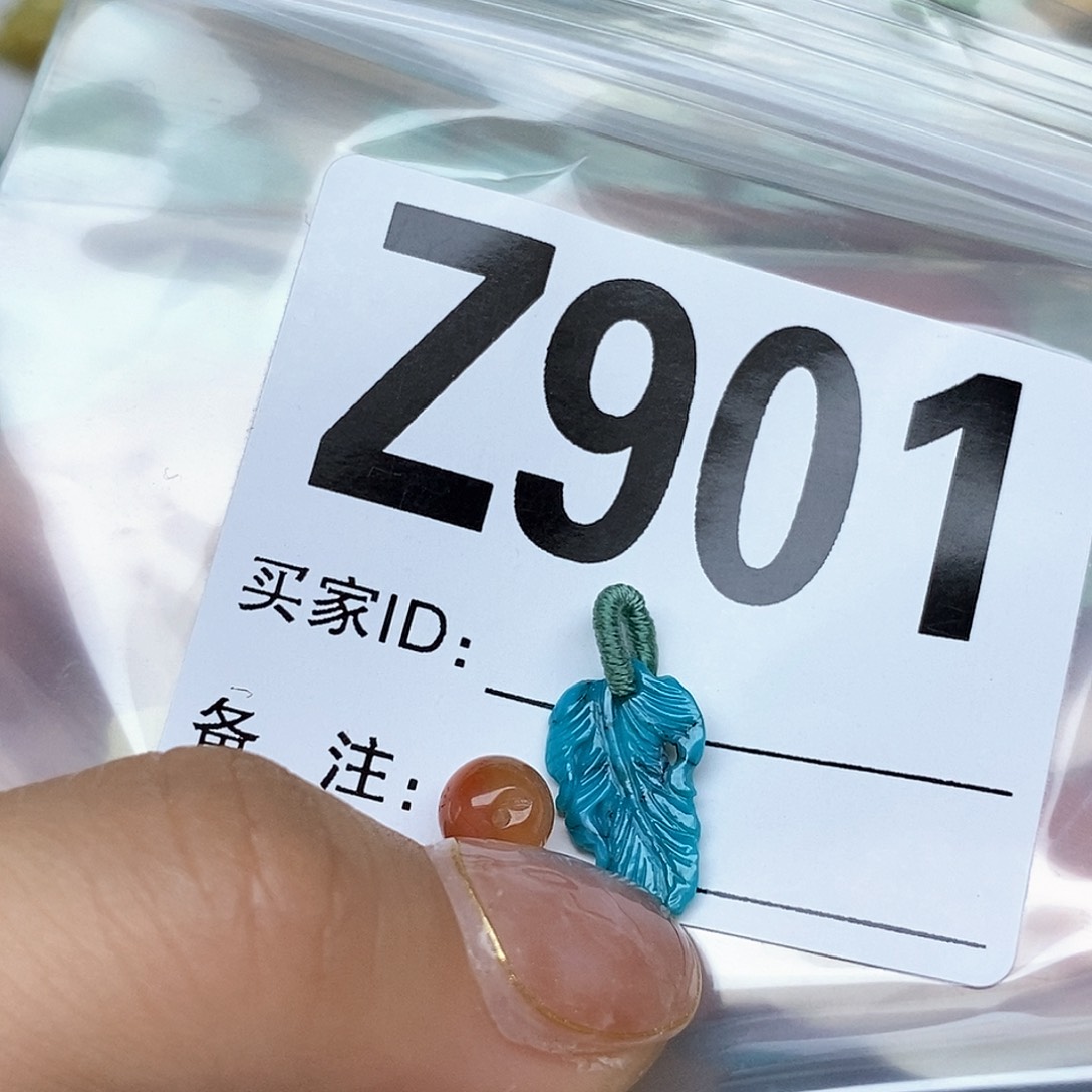 南红玛瑙配饰未镶嵌?*