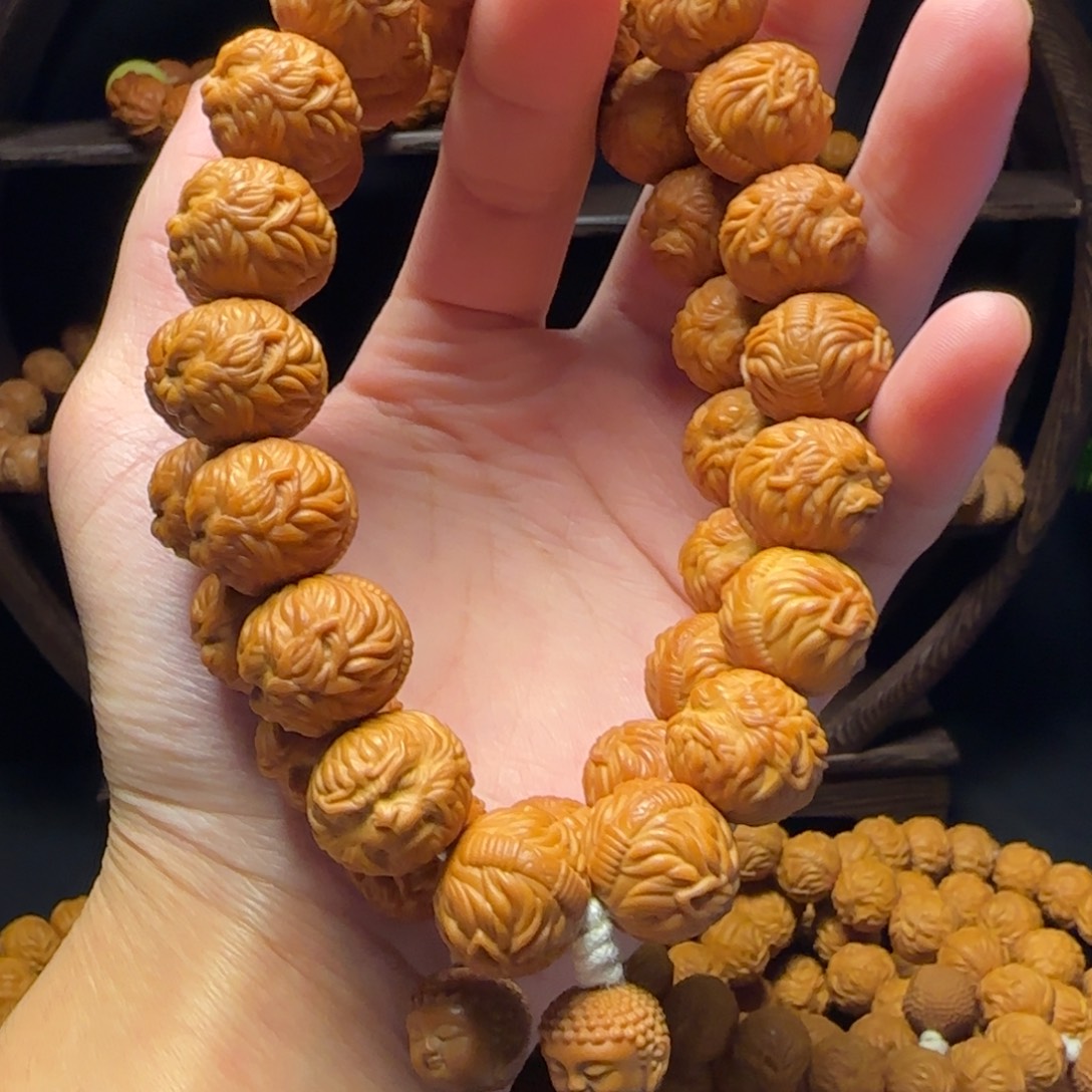 追***香吊坠猴头核桃猴头