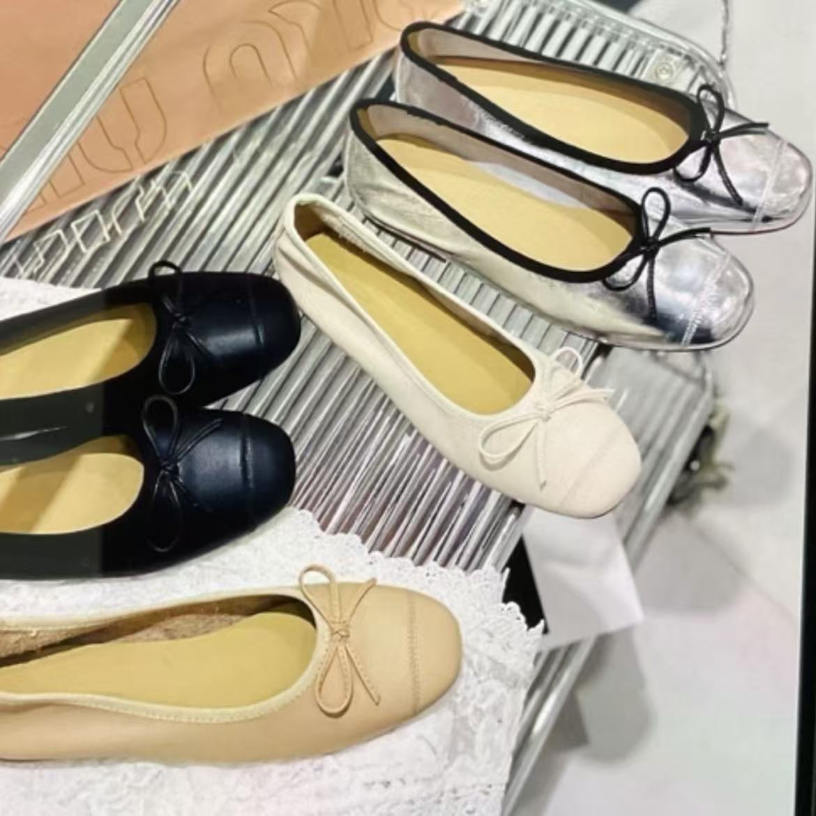 【888】612/5582/126-18  法式软底鞋平底一脚蹬豆豆鞋单鞋子