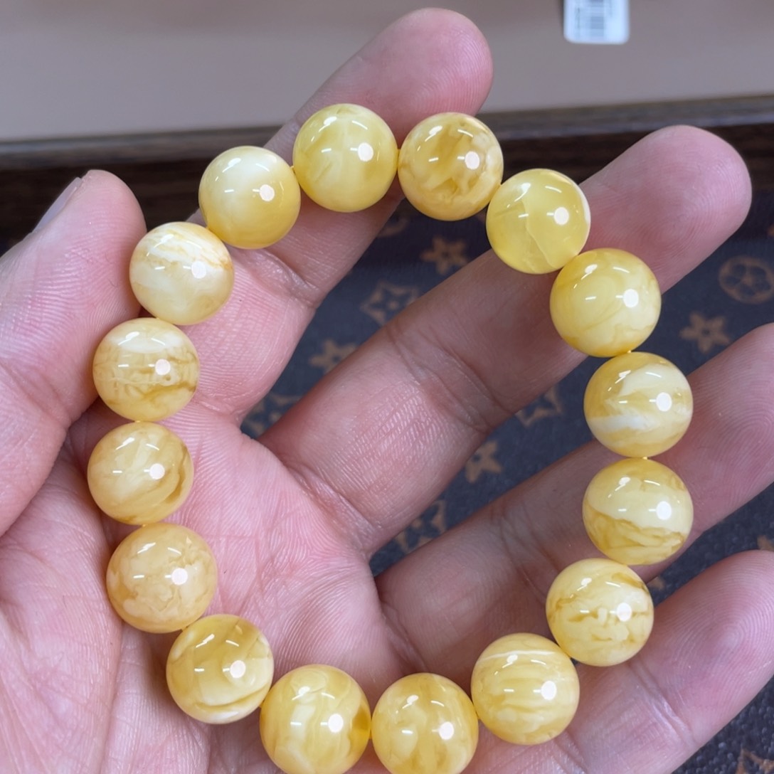 蜜蜡裸石未镶嵌030000000000