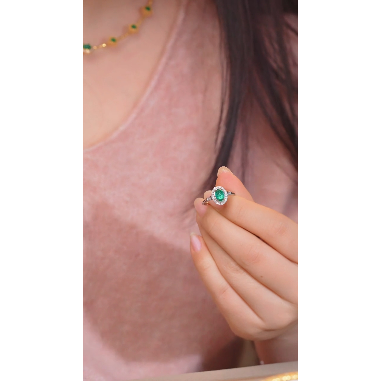 祖母绿戒指18K金镶嵌（1.22ct）@@Q1230