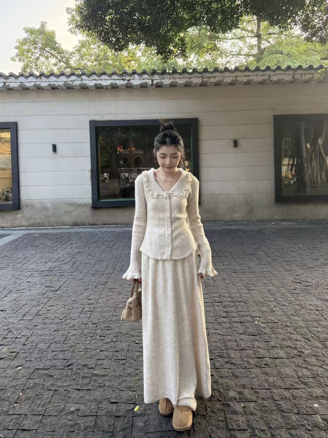 9111蕾丝边复古高级气质针织一整套女25秋冬新款毛衣半身裙两件套