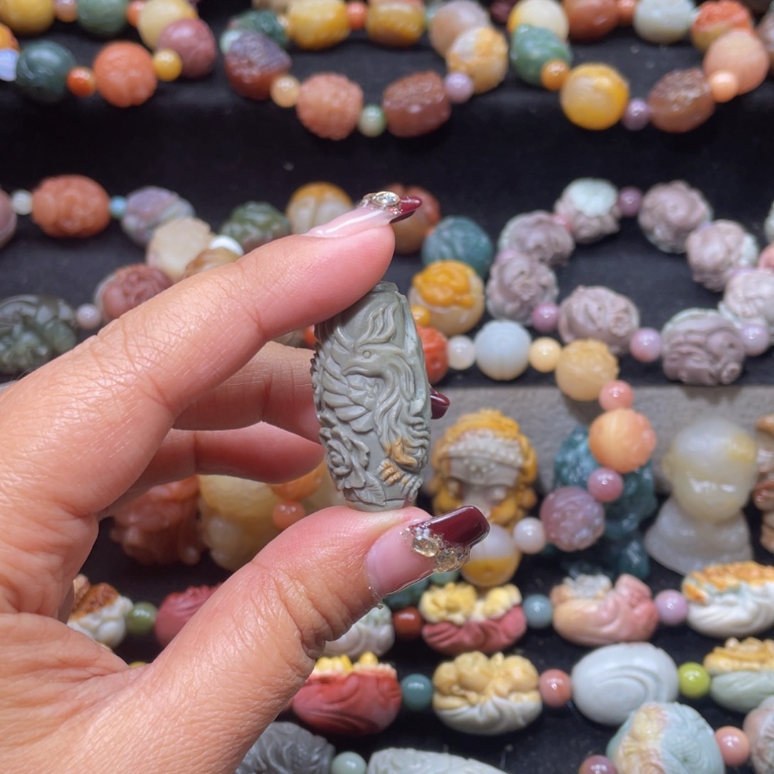 石英质玉手链未镶嵌