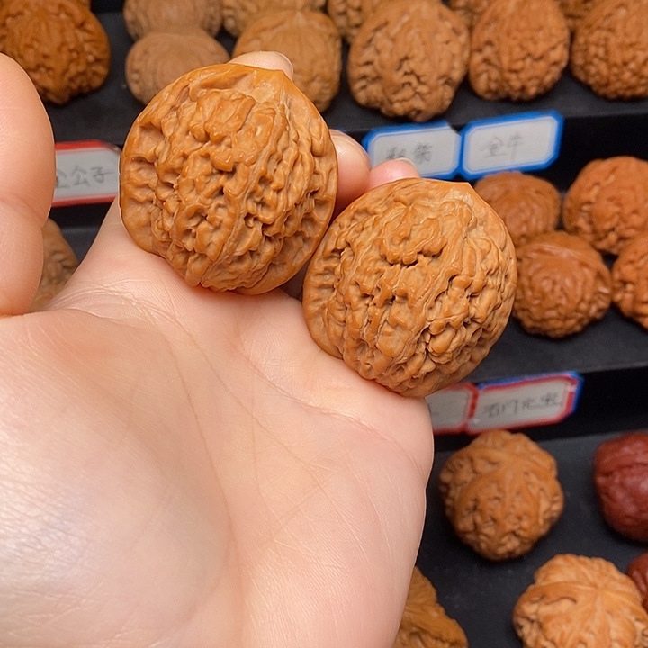 文玩核桃吊坠莲花42有修